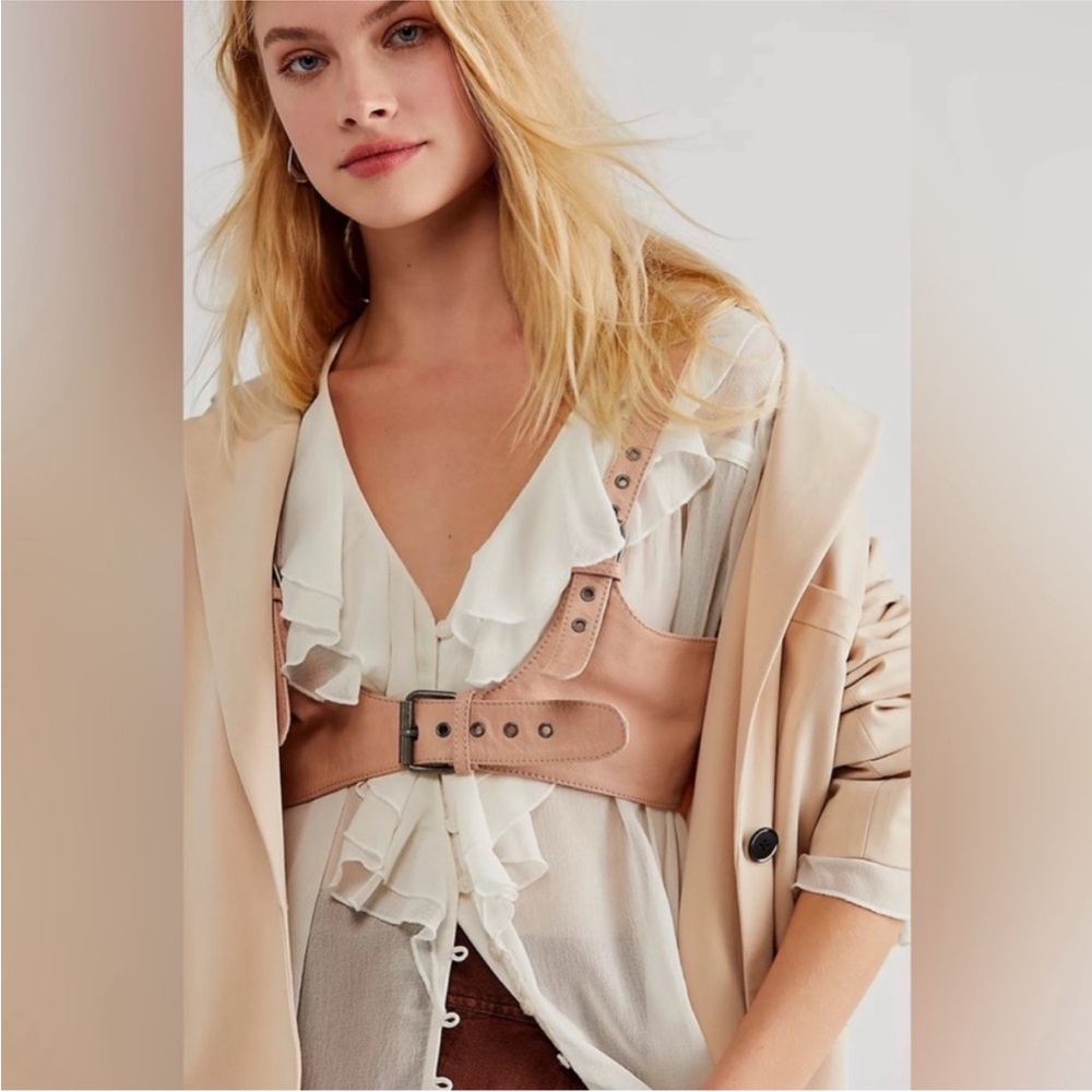 Free People Tan Leather Belt